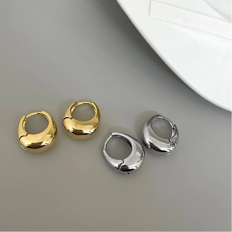 Lennik Iconic Oval Hoops