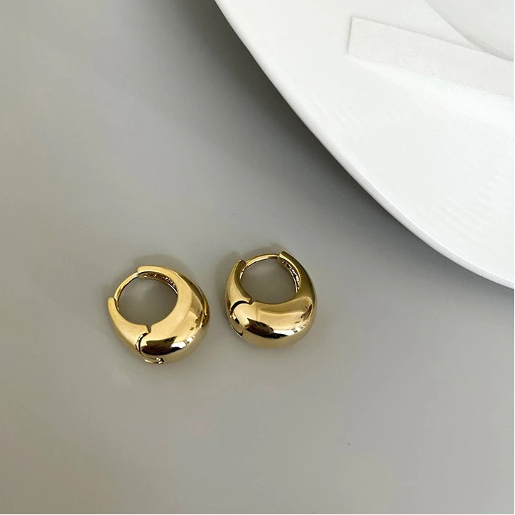 Lennik Iconic Oval Hoops