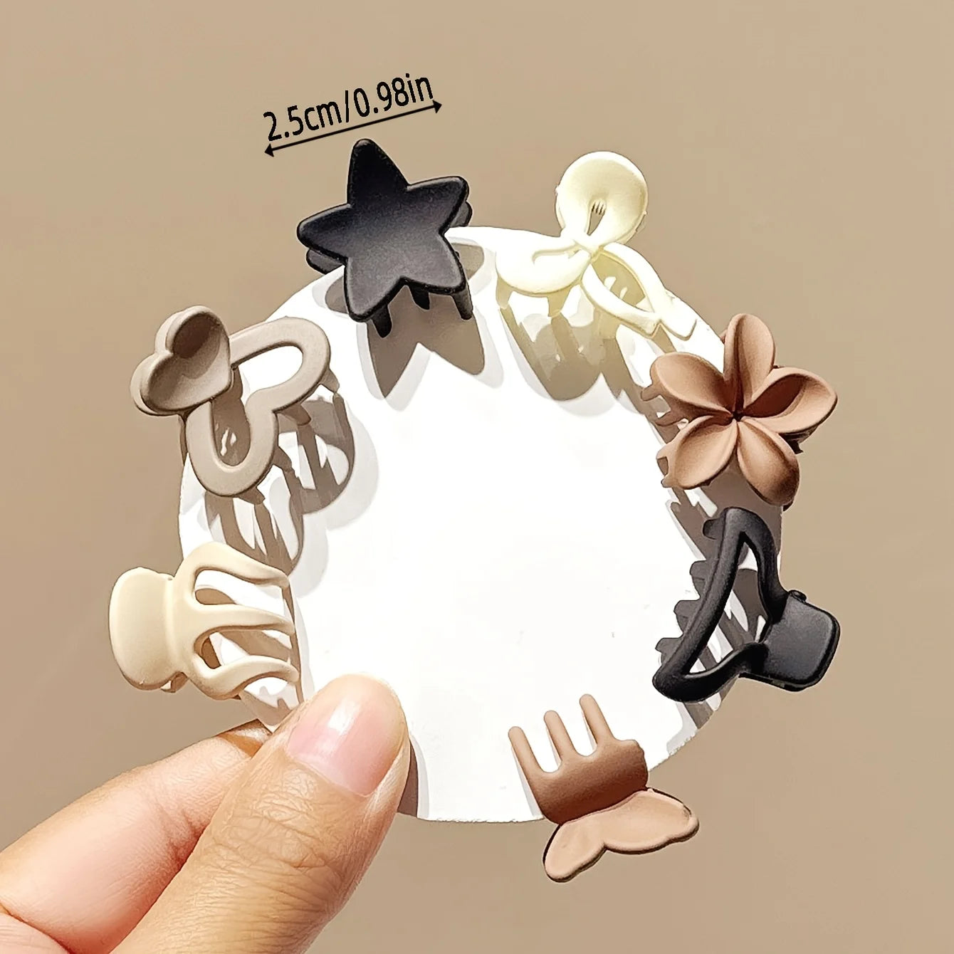 Beige Aura Clip Collection