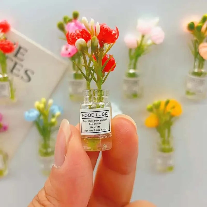 TinyBloom Vase Magnets